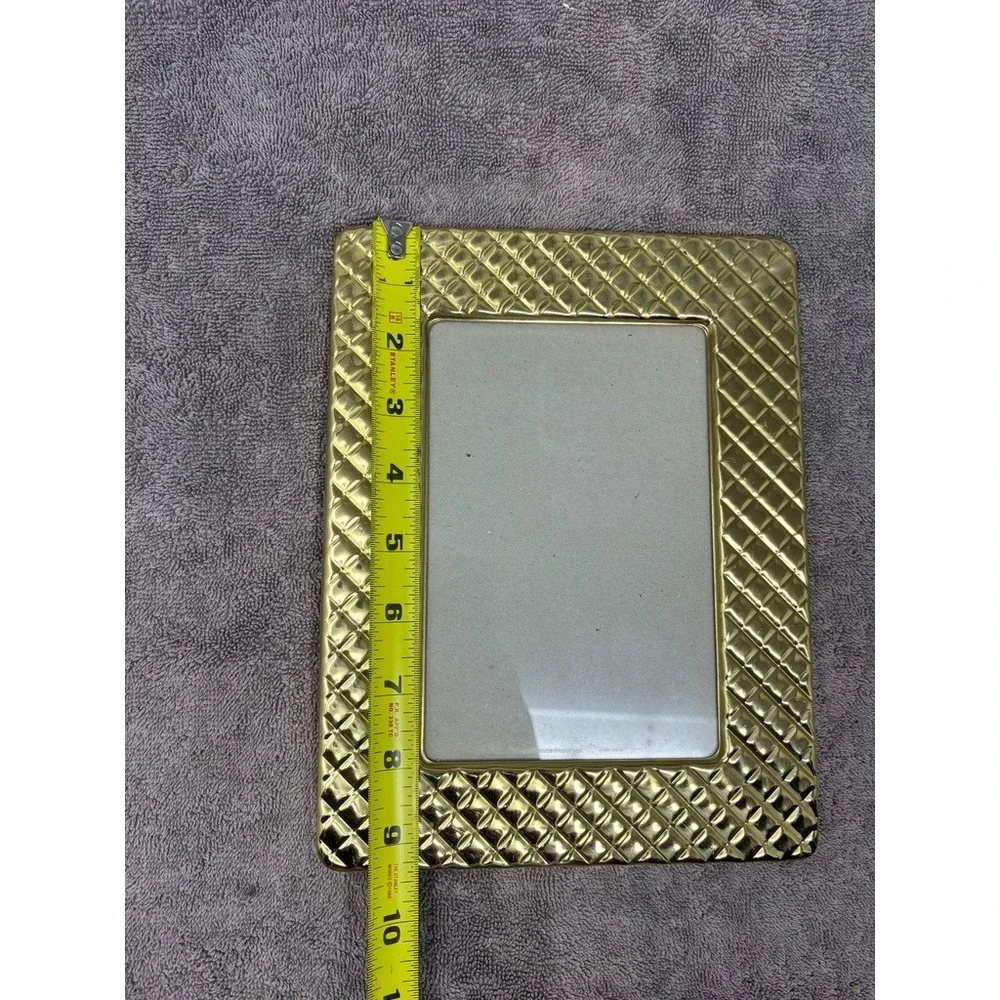 Vintage Made in Korea Gold Quilted Diamond Metal Picture Frame 5x7 Tabletop